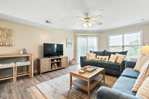 105 SE 58th Street Oak Island NC 28465