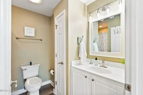 105 SE 58th Street Oak Island NC 28465