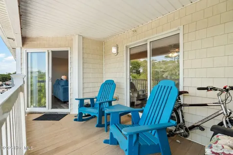 105 SE 58th Street Oak Island NC 28465