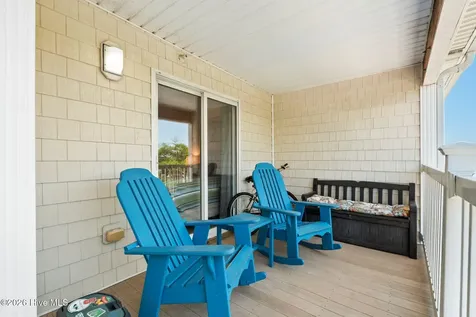 105 SE 58th Street Oak Island NC 28465