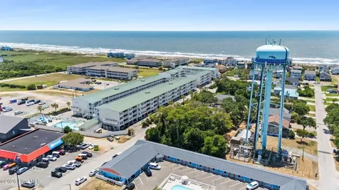 105 SE 58th Street Oak Island NC 28465