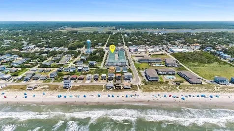 105 SE 58th Street Oak Island NC 28465