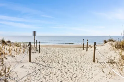 105 SE 58th Street Oak Island NC 28465