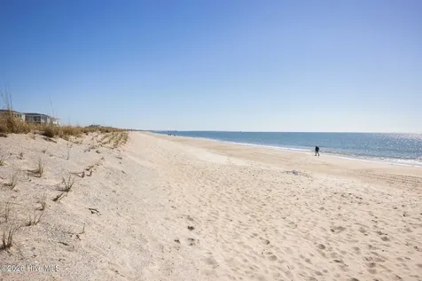 105 SE 58th Street Oak Island NC 28465