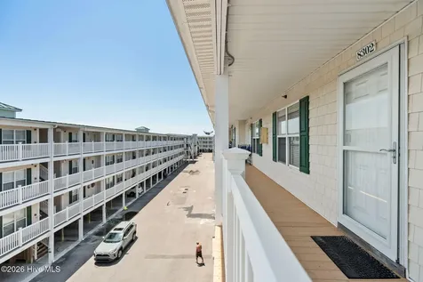 105 SE 58th Street Oak Island NC 28465