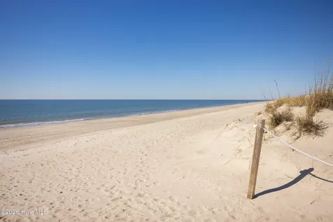 105 SE 58th Street Oak Island NC 28465
