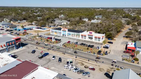 105 SE 58th Street Oak Island NC 28465