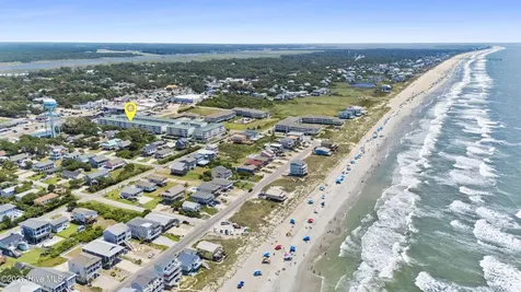 105 SE 58th Street Oak Island NC 28465