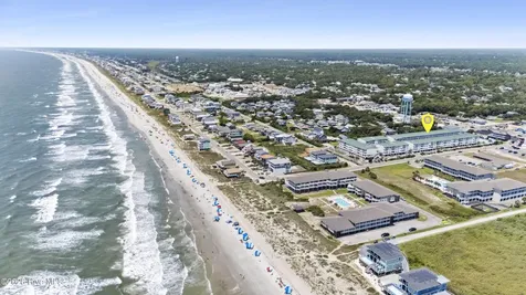 105 SE 58th Street Oak Island NC 28465