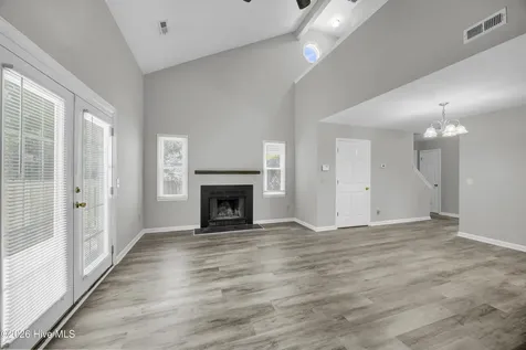 136 Lullwater Drive Wilmington NC 28403