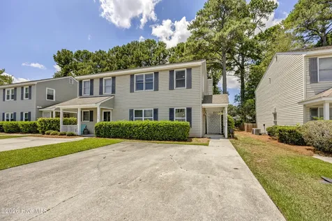 136 Lullwater Drive Wilmington NC 28403