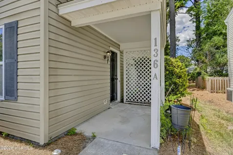 136 Lullwater Drive Wilmington NC 28403