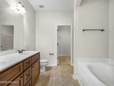 308 Winstead Loop Richlands NC 28574