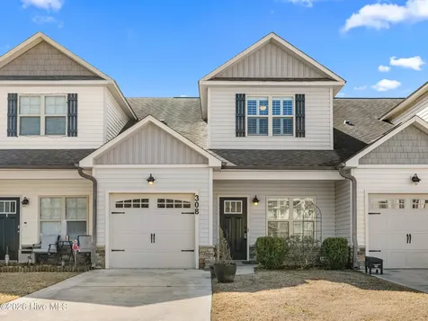 308 Winstead Loop Richlands NC 28574