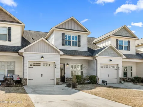 308 Winstead Loop Richlands NC 28574