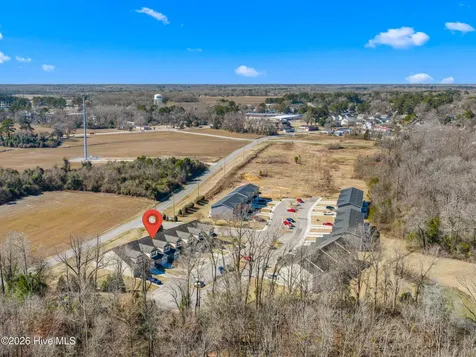 308 Winstead Loop Richlands NC 28574