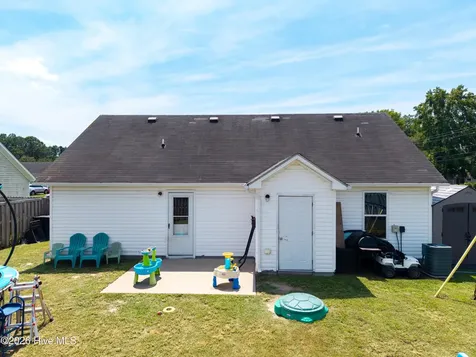 143 Sutton Drive Elizabeth City NC 27909
