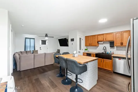 143 Sutton Drive Elizabeth City NC 27909
