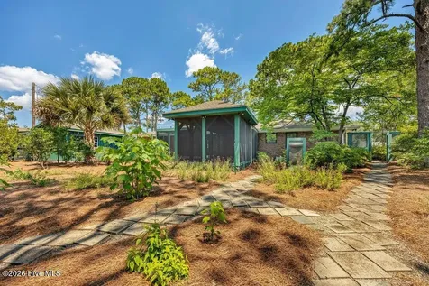 521 Baytree Road Wilmington NC 28409