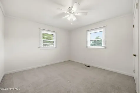 574 Simpson Street Grimesland NC 27837