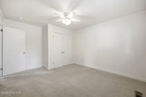 574 Simpson Street Grimesland NC 27837