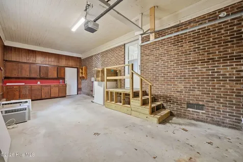 574 Simpson Street Grimesland NC 27837
