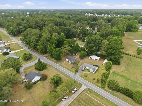574 Simpson Street Grimesland NC 27837