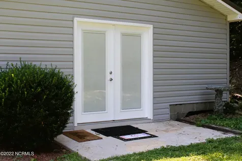 1136 S Mcneill Street Carthage NC 28327