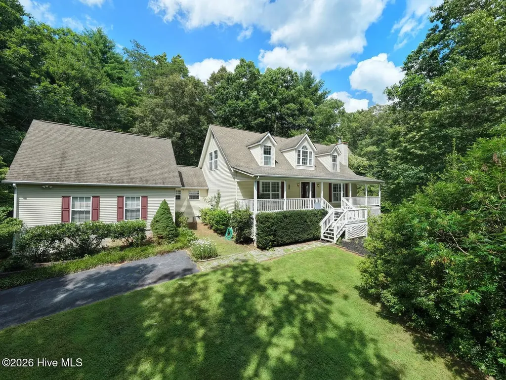 16 Souther Ridge Connector Blairsville GA 30512