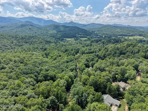 16 Souther Ridge Connector Blairsville GA 30512