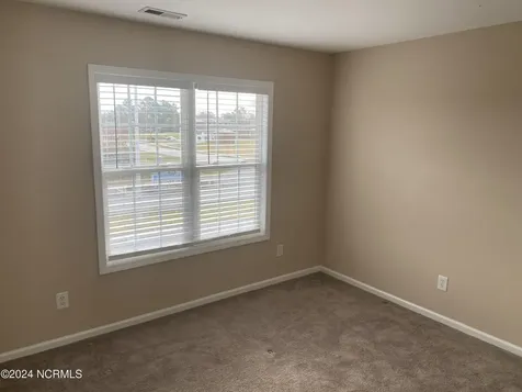 2202 Mayberry Loop Road Morehead City NC 28557
