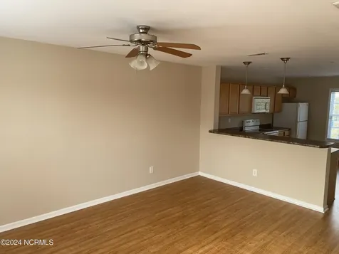 2202 Mayberry Loop Road Morehead City NC 28557