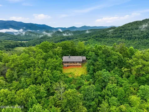 552 Our Drive Hayesville NC 28904