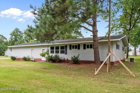 1118 Newsome Street Tarboro NC 27886