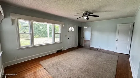 389 Haw Branch Road Richlands NC 28574