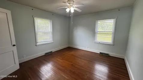 389 Haw Branch Road Richlands NC 28574