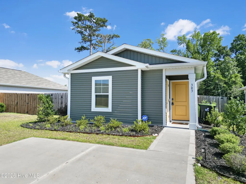 303 Azimuth Drive Surf City NC 28445