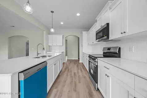 208 Gate Water Court Jacksonville NC 28546