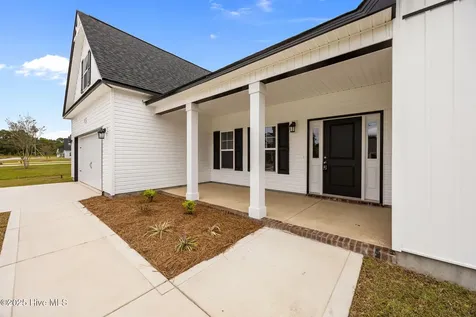 208 Gate Water Court Jacksonville NC 28546
