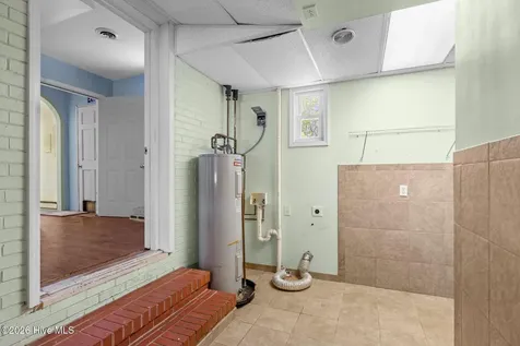 1468 W Corbett Avenue Swansboro NC 28584