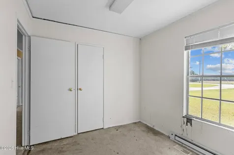 1468 W Corbett Avenue Swansboro NC 28584