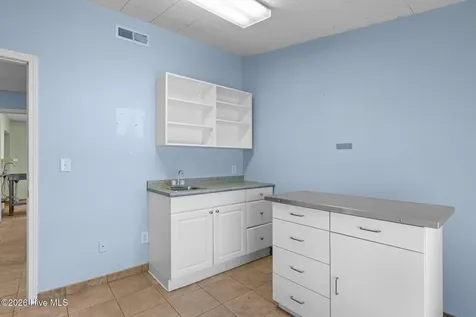 1468 W Corbett Avenue Swansboro NC 28584