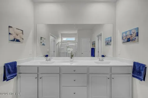 2052 Willowleaf Drive Leland NC 28451