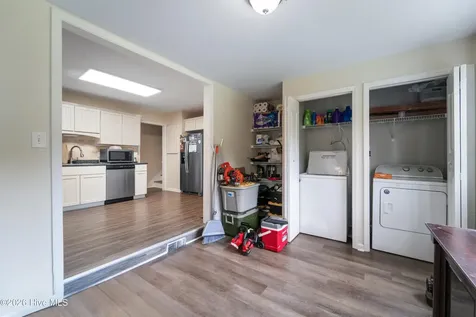 309 Woodhaven Drive Jacksonville NC 28540