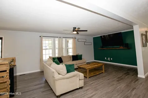 315 Pickett Circle Vass NC 28394