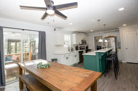 315 Pickett Circle Vass NC 28394