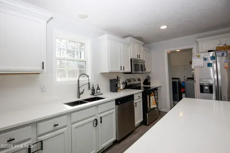 315 Pickett Circle Vass NC 28394