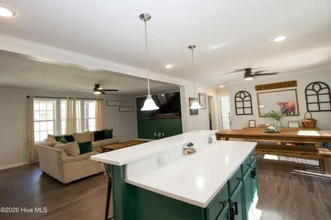 315 Pickett Circle Vass NC 28394