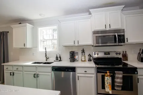 315 Pickett Circle Vass NC 28394