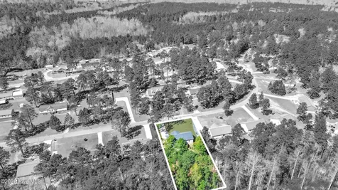 315 Pickett Circle Vass NC 28394
